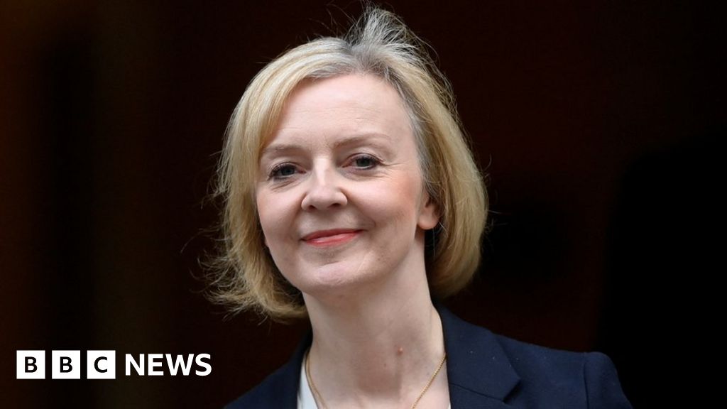 Ex-Welsh Secretary Stephen Crabb says Truss has weeks to prove herself