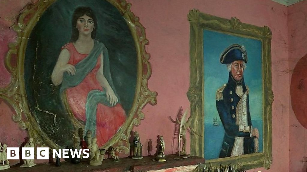 Legacy Of Colourful Artist Who Transformed Birkenhead Flat Bbc News 4563