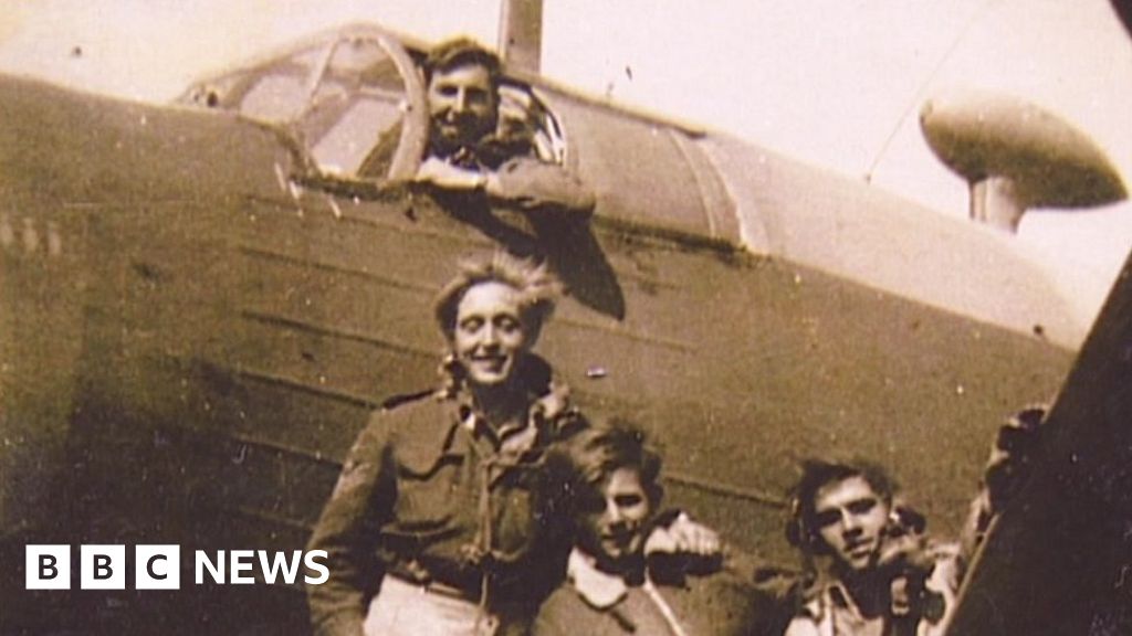 WW2 veteran launches campaign for bomber crew recognition - BBC News