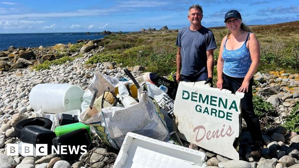 Volunteers remove 60 tonnes of rubbish from Isles of Scilly