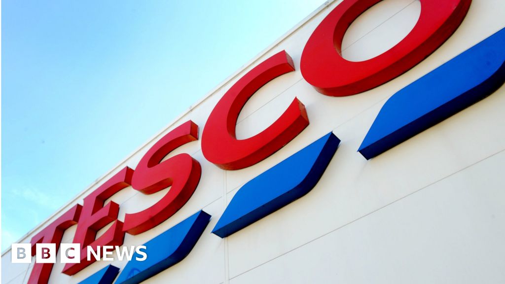 Middlesbrough mayor Andy Preston urges Tesco mask enforcement BBC News