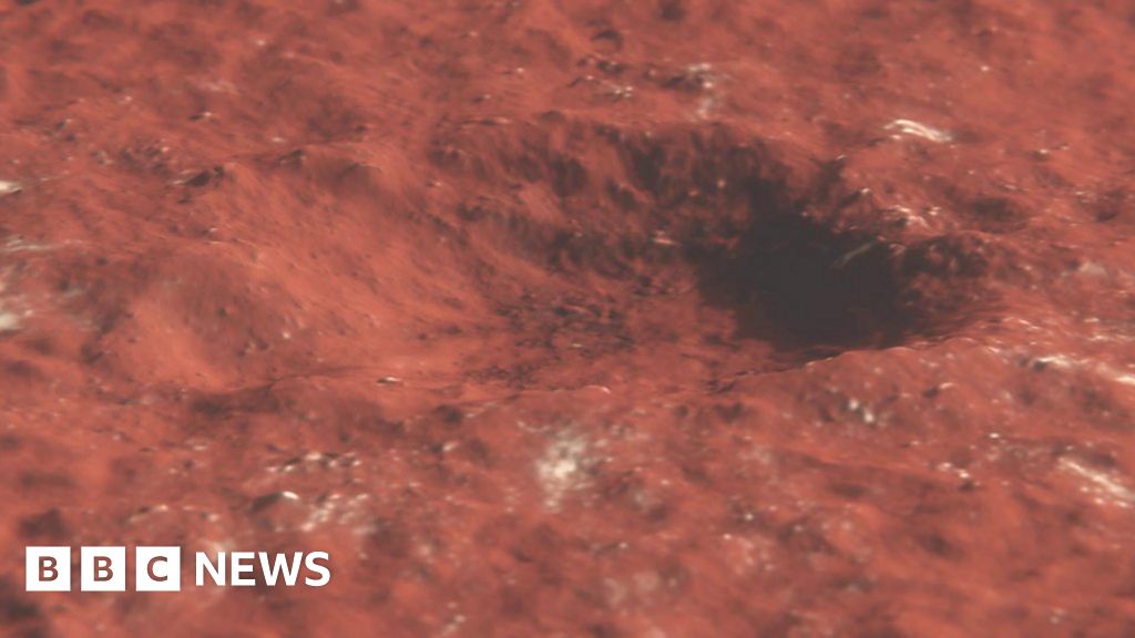 Stunning meteoroid impact crater detected on Mars