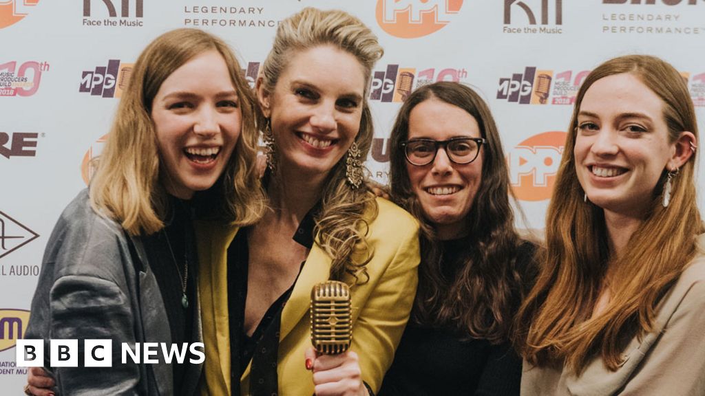 'Change is happening' for female producers - BBC News