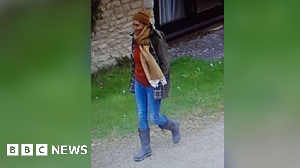 Woman Found Dead In Oxfordshire Lake Identified After Cctv Appeal Bbc 