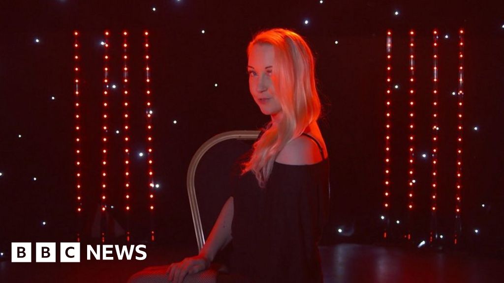 Meet the first burlesque troupe from the Highlands