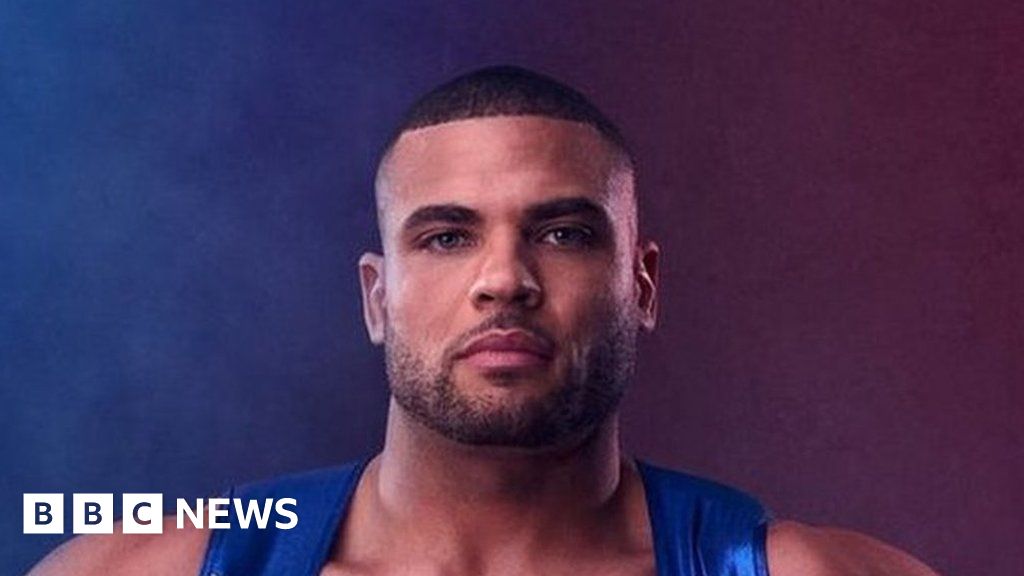 'I drew abs on my stomach - now I'm a Gladiator'