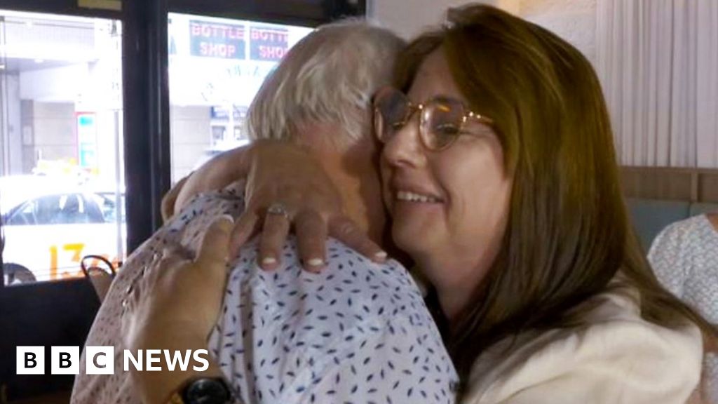 Woman kidnapped as a child reunites with rescuer