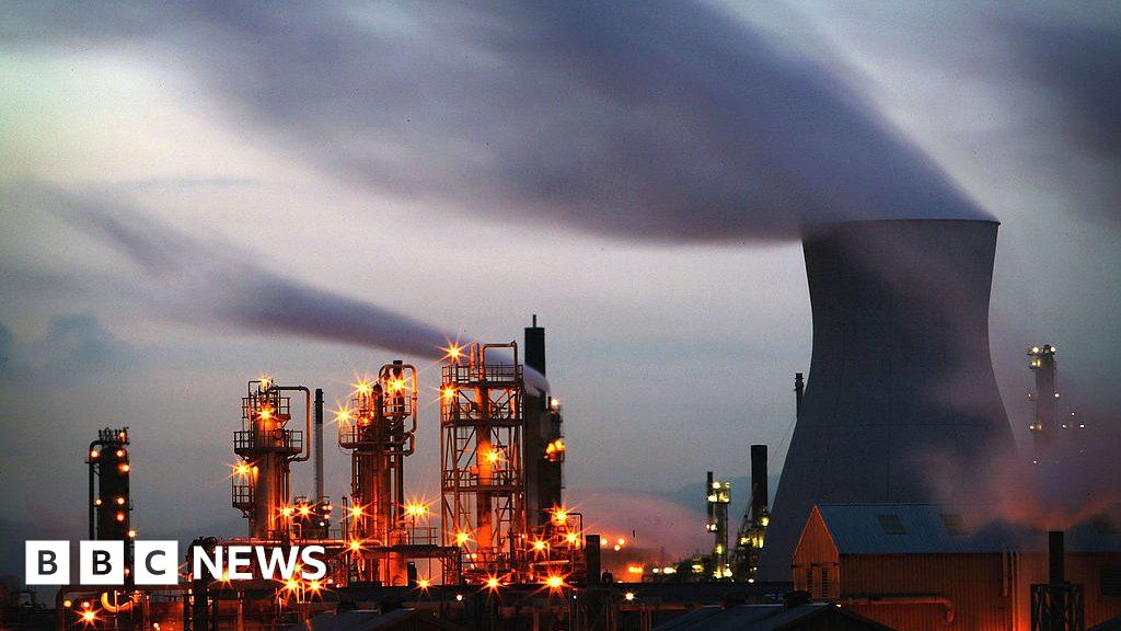 BP boss plans to 'reinvent' oil giant for green era