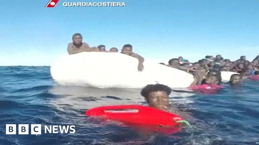 Migrants Drown In Years ‘first Sinking Off Libya Bbc News 