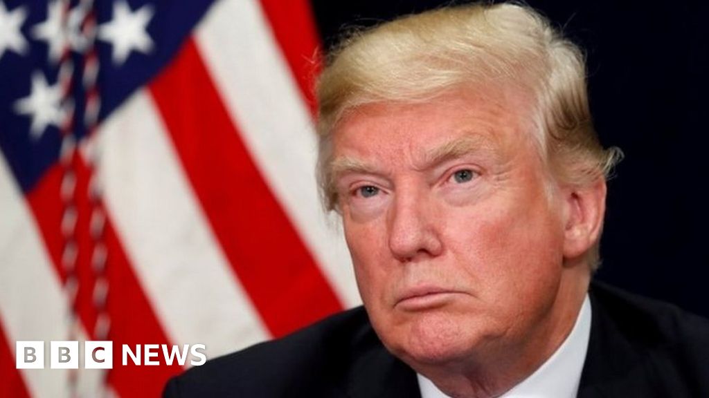 Trump Rages On Twitter At Clinton And Russia Inquiry Witch Hunt Bbc News 6399
