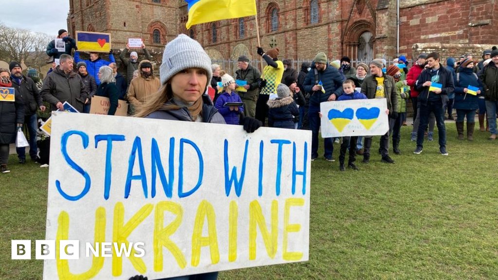 Ukraine: Anger over Russian oil tanker due in Orkney