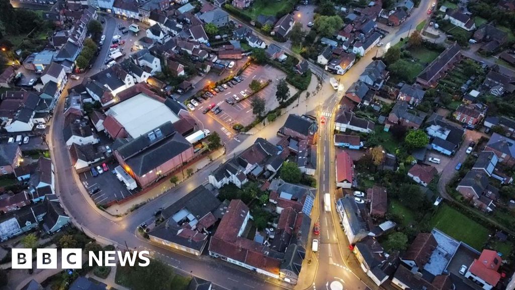 Flooding Causes Major Incident In Suffolk Bbc News 