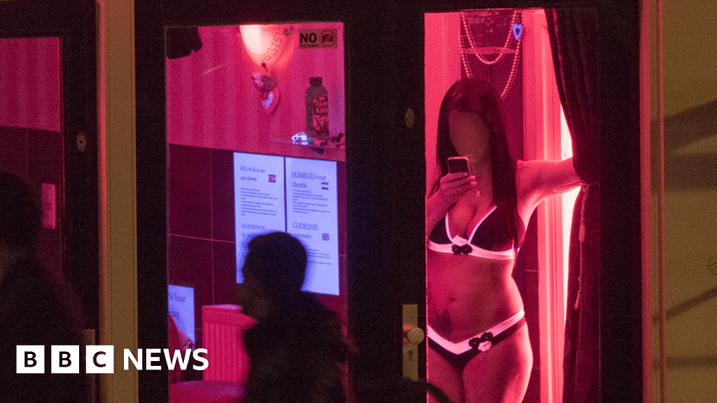 Amsterdam ‘erotic centre’: EMA unhappy at planned red-light district