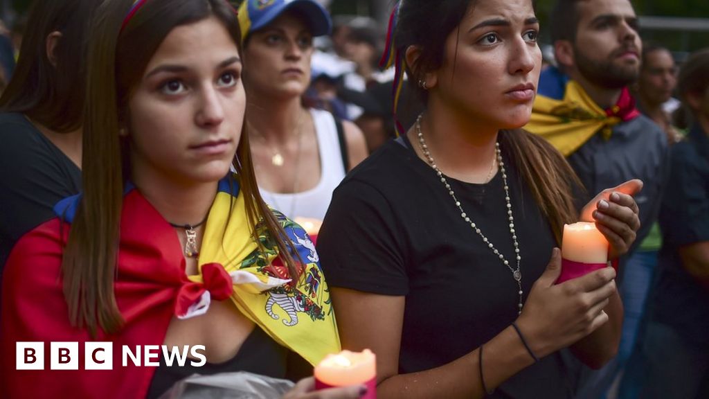 News This Week Venezuela Is In Crisis Bbc News