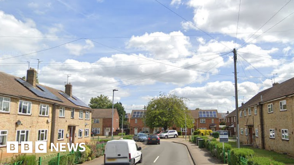 Woman's death in Gunthorpe flat fire not suspicious - police 