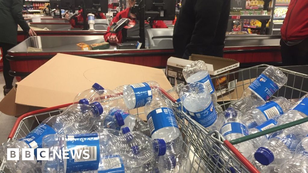 Plastic bottles swapped for vouchers at Iceland supermarket