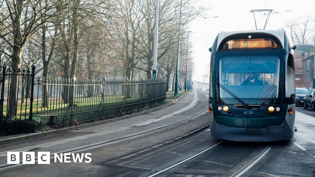 Nottingham Express Transit Set To Increase Tram Fares - BBC News