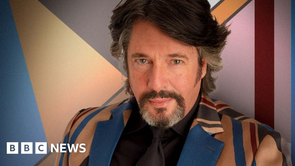 Blackpool Illuminations: Laurence Llewelyn-Bowen to turn on lights