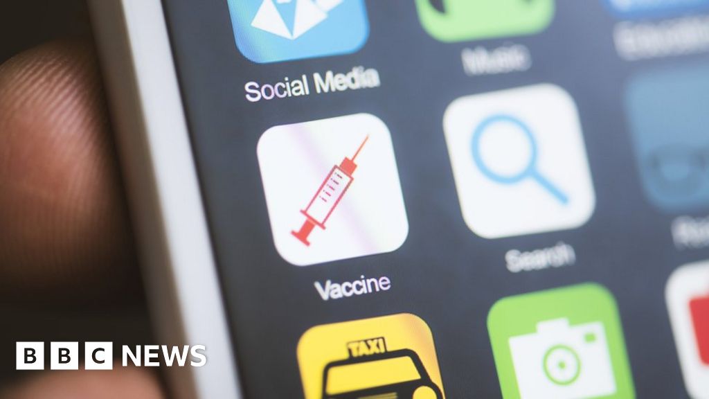 Los Angeles to offer vaccine record on iPhones