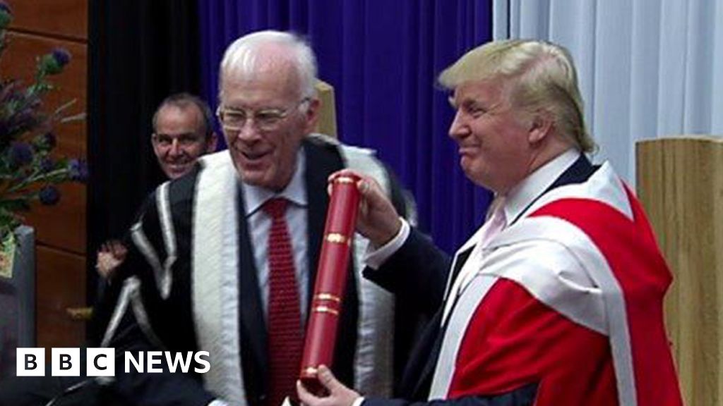 Donald Trump Call For Degree Honour To Be Stripped By Rgu Bbc News 