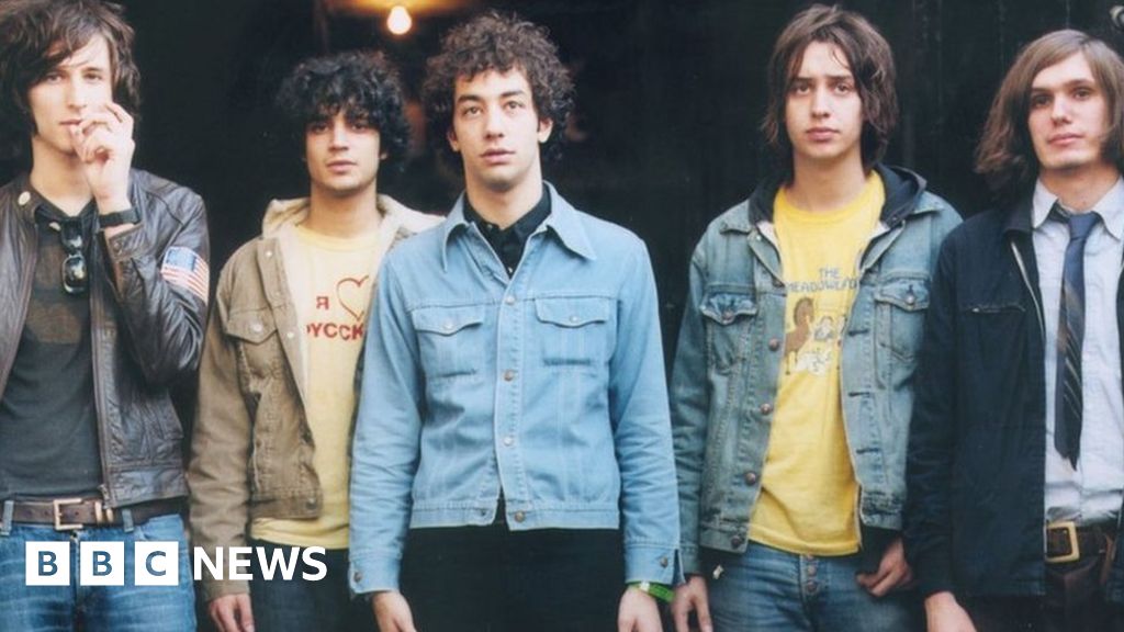Strokes' Is This It at Nudes, and 9/11 - BBC News