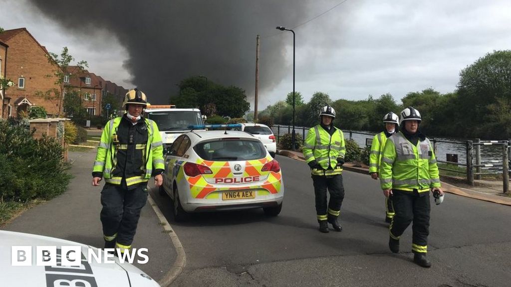Large plastics fire at South Yorkshire recycling centre BBC News