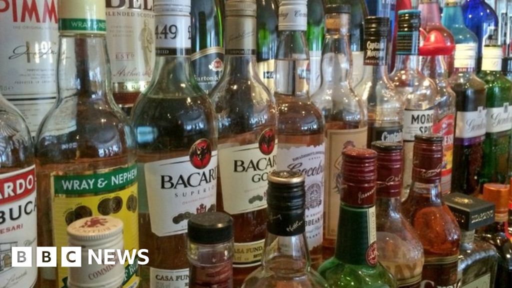 Mad Friday Christmas Revellers Given Alcohol Warning Bbc News