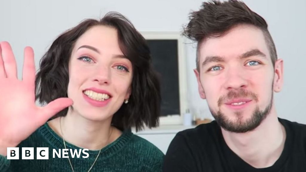 YouTuber couple reveal 'emotional' split - BBC News.