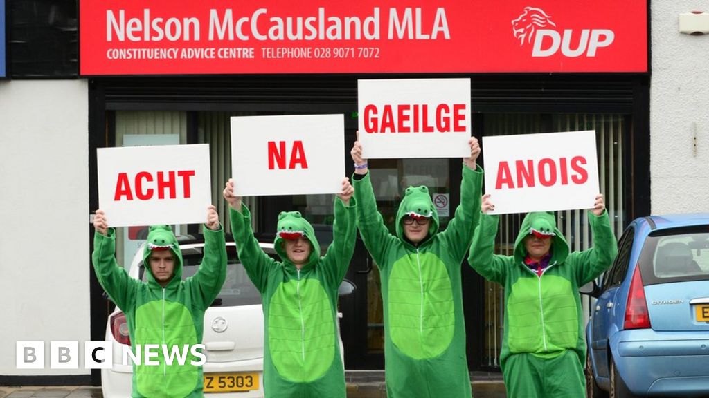 Crocodiles Alligators And The Irish Language Bbc News