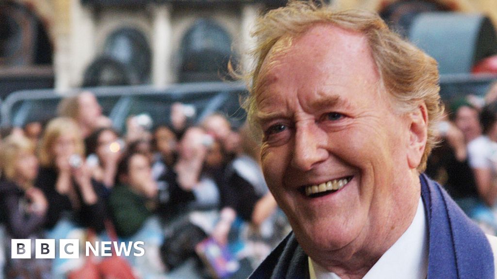 Robert Hardy: Harry Potter and All Creatures Great and Small star dies