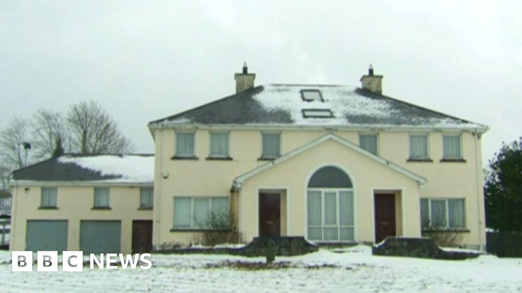Hilltown Vacant parochial house damaged in arson attack