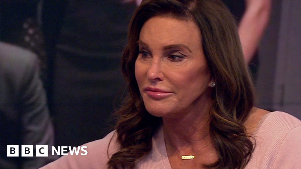 Caitlyn Jenner Being Transgender Is Very Difficult Bbc News