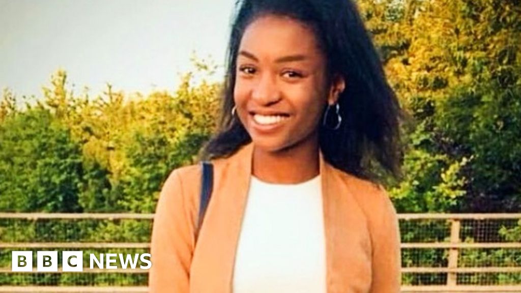 Owami Davies: Missing student nurse could be sleeping rough