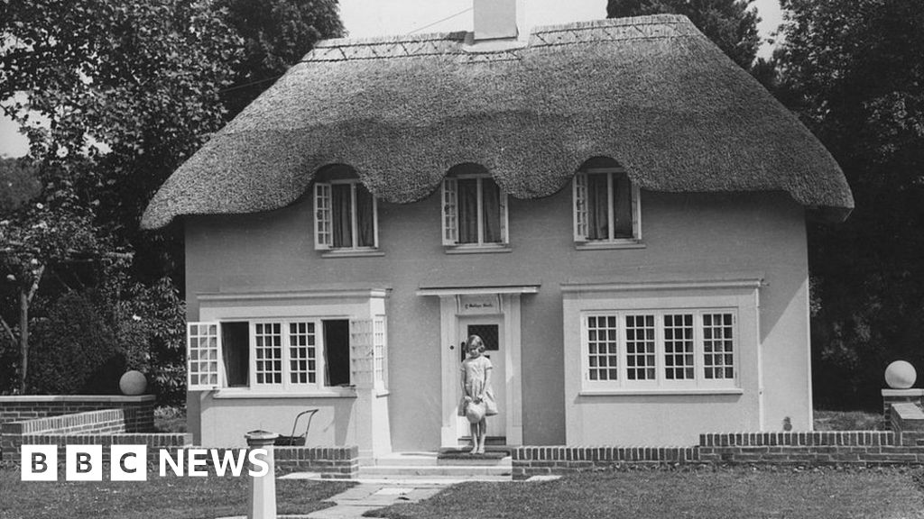 Princess Elizabeth Playing Outside Her Dolls House Drawing by