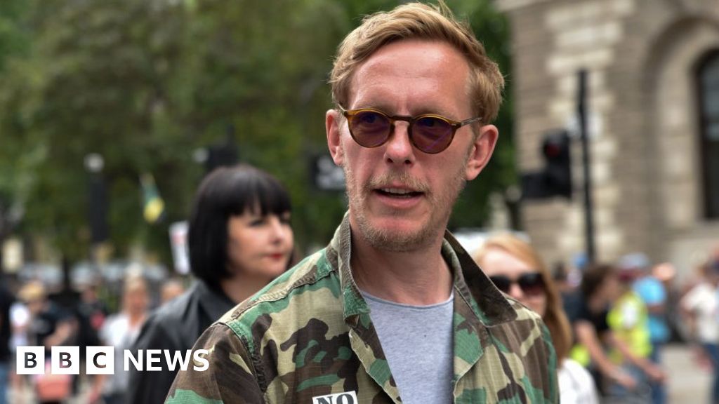 Laurence Fox loses High Court libel case over social media row