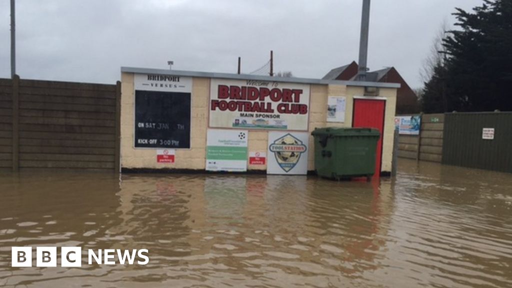warnings-in-place-as-bridport-area-floods-bbc-news