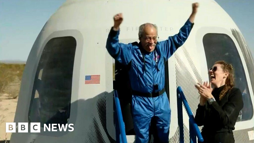 Decades after training, 90-year-old finally goes to space