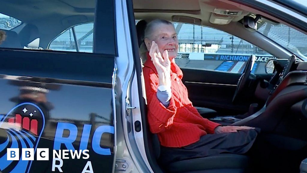 This 102-year-old racing fan has a need for speed