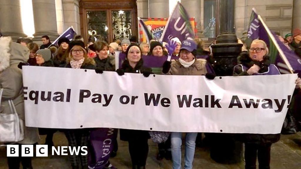 'Suffragettes' lead women's march for equal pay in Glasgow BBC News