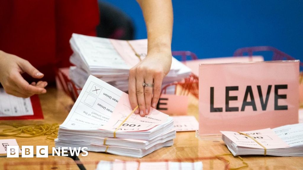 EU referendum: Scotland backs Remain as UK votes Leave - BBC News