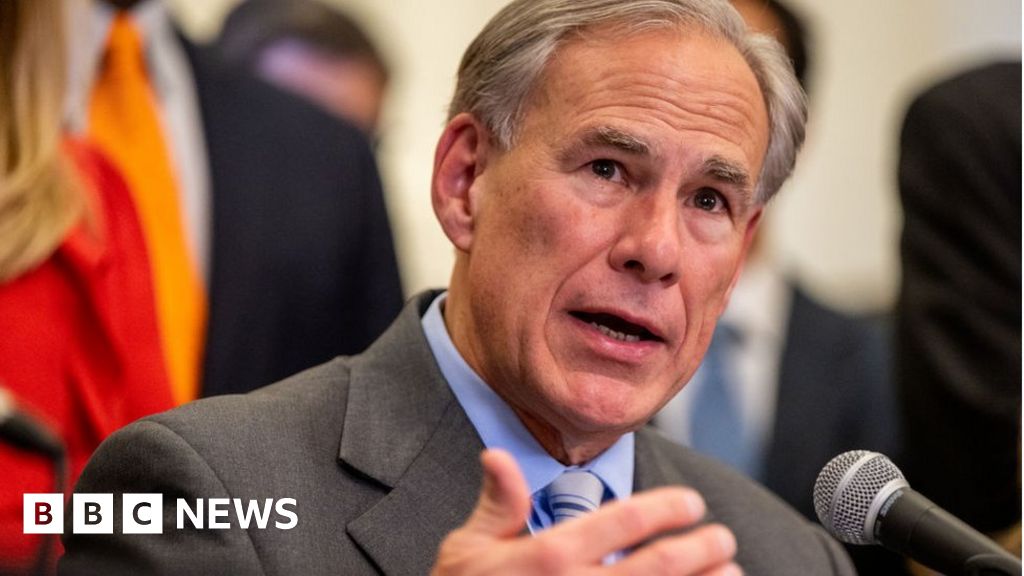 Texas governor seeks pardon for soldier who killed protester