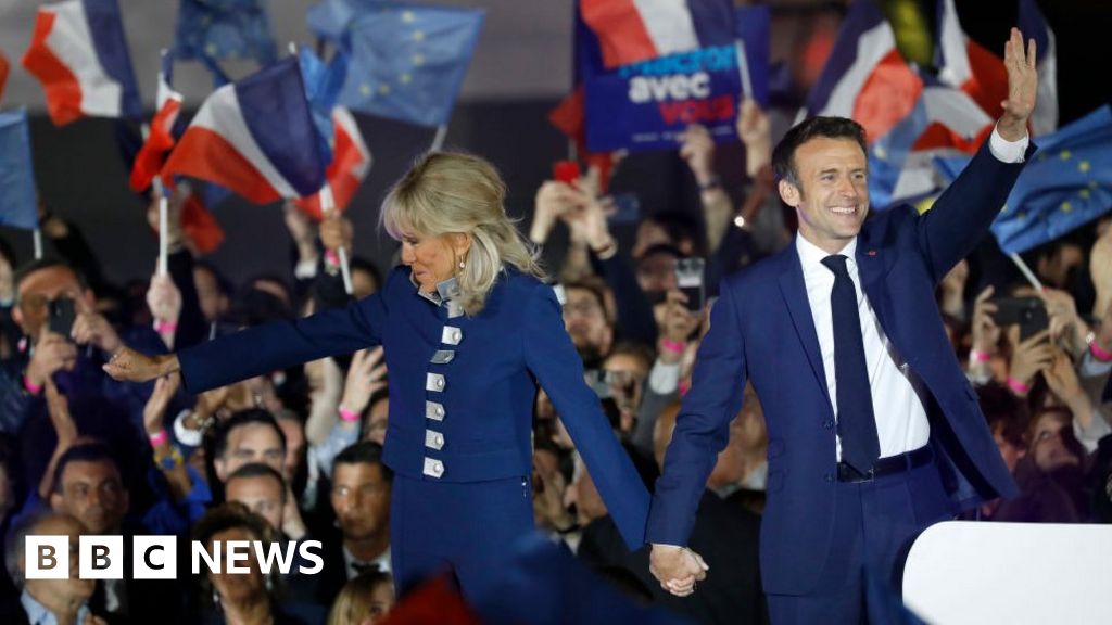 france-divided-eu-delighted-over-macron-win
