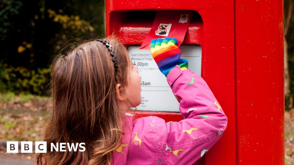 Royal Mail: Remaining day for folks to make use of non-barcoded stamps