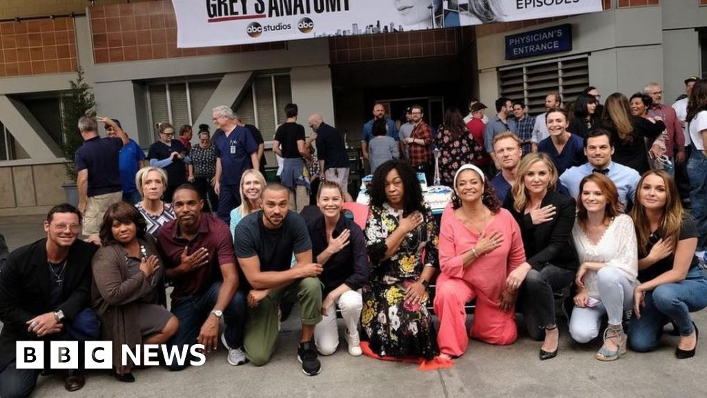 US celebrities TakeAKnee in support of NFL protestors