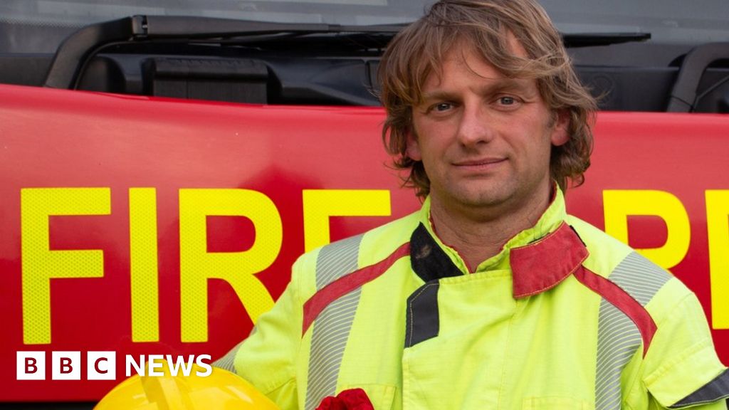 Lytham man whose house burned down firefighter BBC News