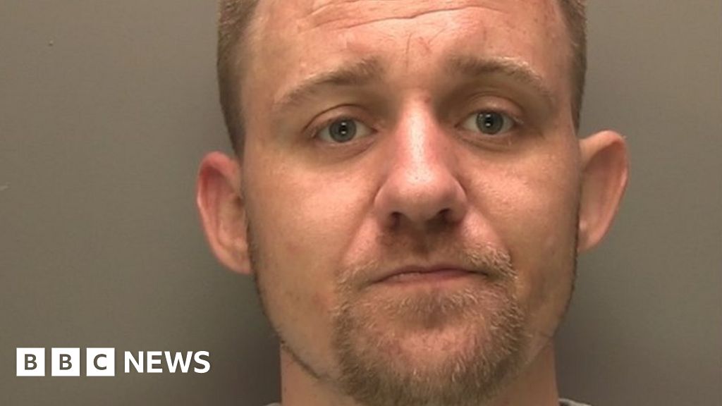 Man jailed over 'horrific' Lincoln chainsaw attack(02)