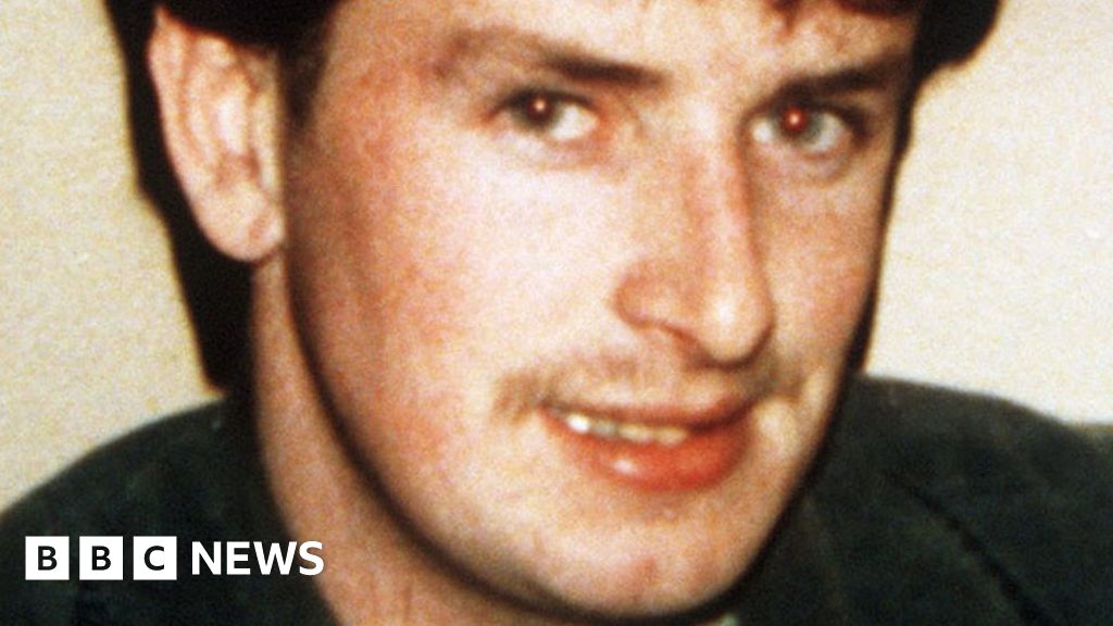 Aidan McAnespie killing: Ex-soldier Holden avoids jail over Troubles shooting