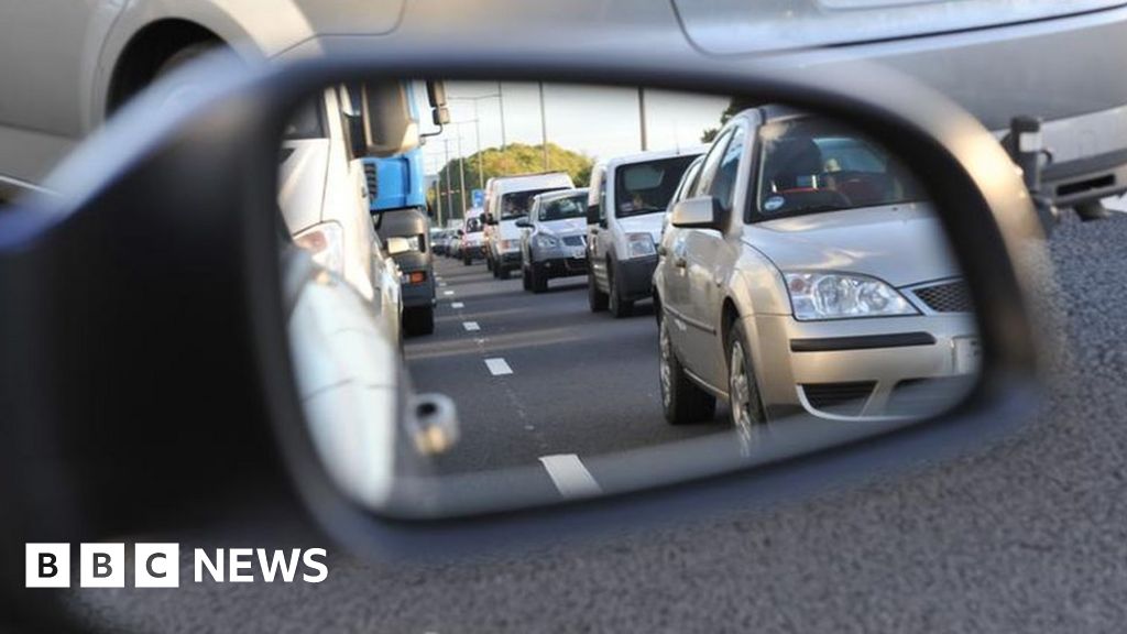 East Ardsley 'Serious' crash closes A650 near motorway BBC News