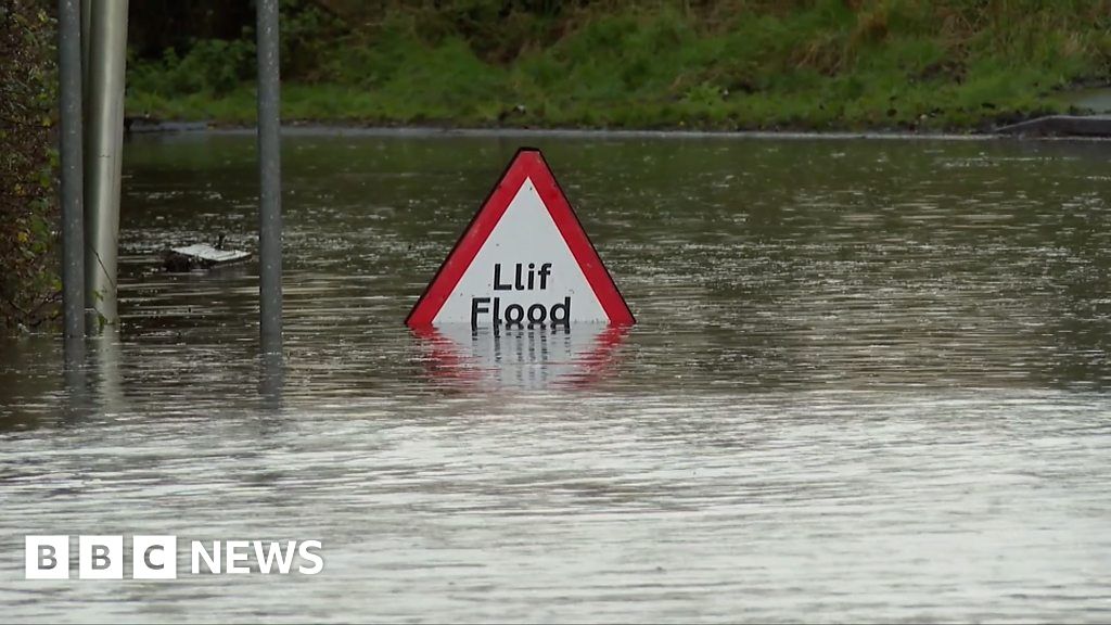 Climate Change: Thousands At Risk Of Future Flooding - Report - BBC News