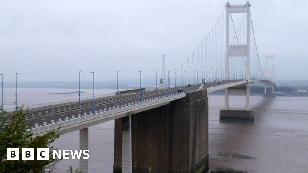 Severn Bridge M48 Chepstow to Aust to close for 10k run